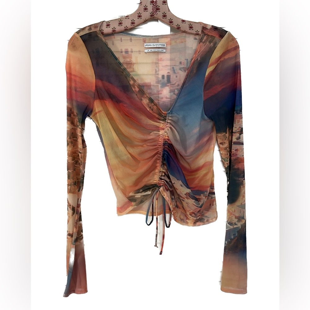 UO Mesh Cityscape Ruched Top | L